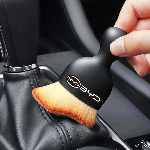 Cepillo Para Limpieza De Interior De Vehiculo Byd - Imagen 4